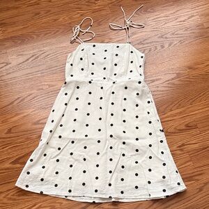 Old Navy Cream/ Black Polka Dot Dress with pockets